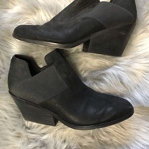 Eileen Fisher Even Ankle Boots